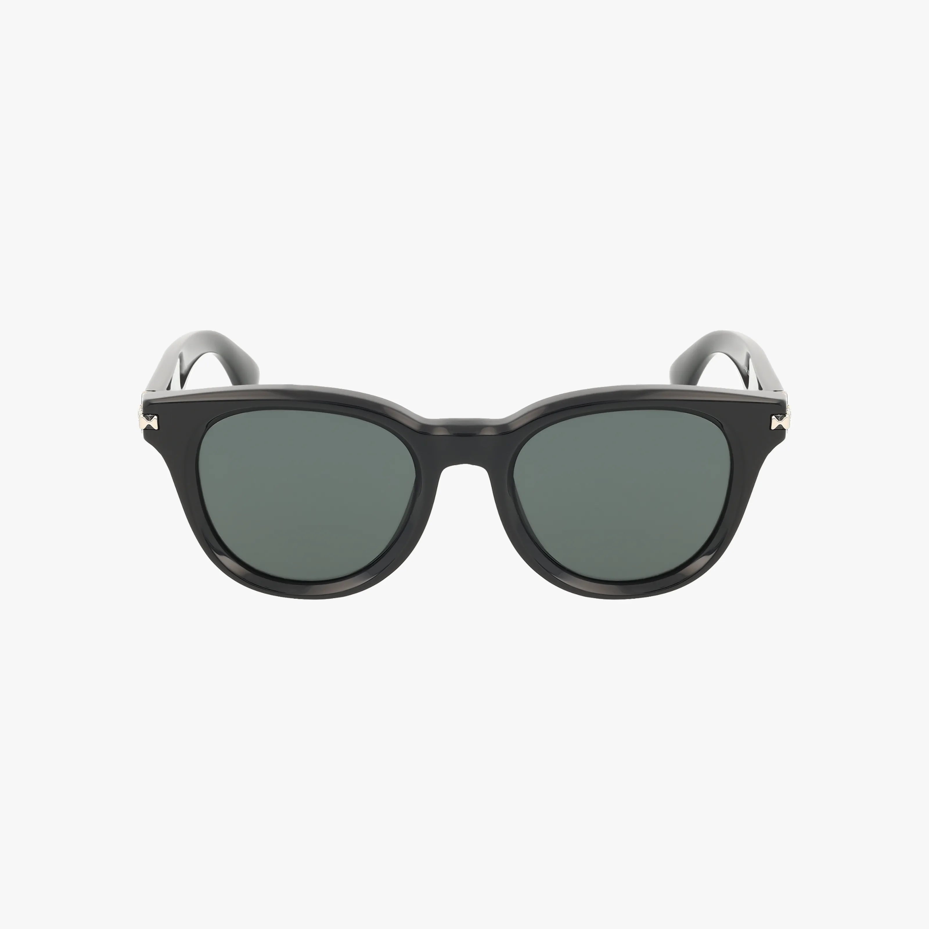 The BE4439 sunglasses feature a black round frame with dark tinted lenses for UV protection and outdoor style, displayed front-facing on a plain white background.